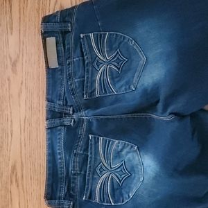 YMI WannaBettaButt? Size 11